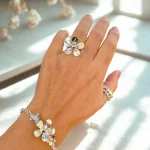 Anillo de flor para mujer