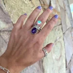Diseño dual de anillos con piedras naturales