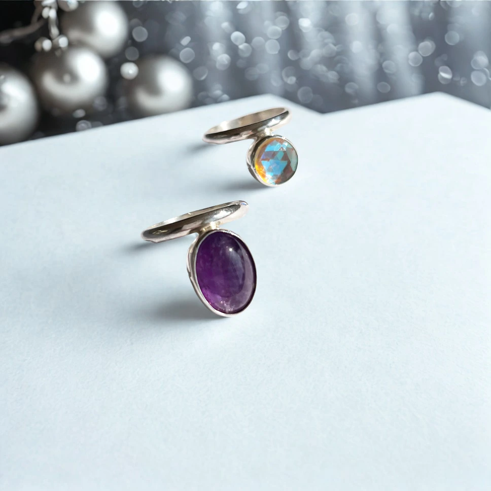 Brillo de piedras naturales en el anillo Doble Mistic Anillos mágicos listos para entrega inmediata