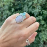 Anillo de plata 950 diseñado a mano con cuarzo rosa