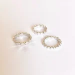 Anillo artesanal con esferas en plata 950