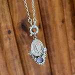 Medalla religiosa de plata