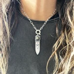 Colgante de plata 950 con minerales y detalles únicos