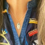 Collar Mano de Cielo en plata con cristal Swarovski certificado