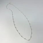 Collar de eslabones pequeños con acabado limado