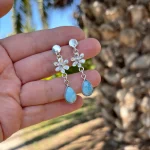 Aros artesanales de plata 950 con piedra larimar