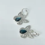 Pendientes inspirados en mariposas con piedras naturales auténticas