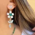 Joyería artesanal aros hojas Amelia con aventurina natural