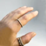 Anillo de calma personalizado con banda móvil