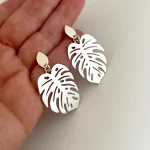 Aros de plata 950 con hoja tropical monstera