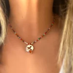 Collar colibrí con piedras naturales y cornalina