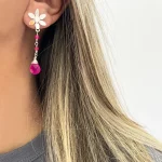Aros flor de plata con calcedonia fucsia