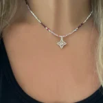 Collar artesanal con piedras naturales y plata