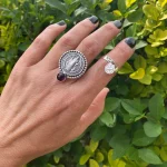 Anillo de plata hecho a medida con piedra natural