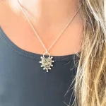 collar de plata con pirita aura abundancia