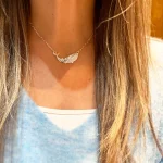 joya artesanal de ballena en plata