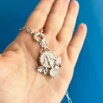 Collar con medalla Espíritu Santo en plata 950