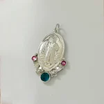 Joya religiosa en plata con cristales Swarovski