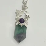 Colgante con colibrí símbolo de libertad y energía positiva