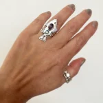 joya artesanal anillo pez con amatista