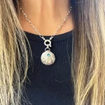 colgante marino de plata con estrella de mar