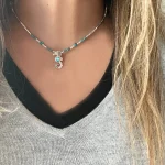 joya hecha a mano con cristales swarovski