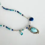 joya artesanal con larimar natural