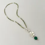 collar artesanal con peridoto y aventurina