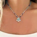 collar de piedras naturales tonos azules