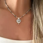 joyería artesanal inspirada en la luna