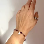 pulsera simbolica con piedras energéticas