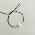 pulsera hilo signo zodiacal grabado