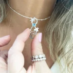 collar cuarzo cristal significado energía claridad con tortuga y estrella