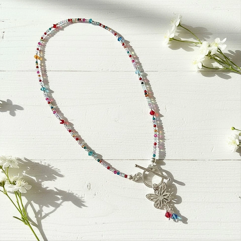 Collar con flor alas de ensueño