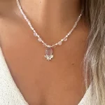 Collar de piedras naturales cuarzo rosa con detalles en plata 950