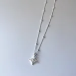 colgante nudo de bruja protección plata hecho a mano