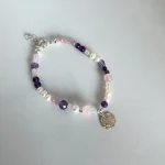 Pulsera espiritual con perlas, cuarzo rosa y amatista, cierre y detalles en plata 950
