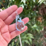 Collar Esfera Colibrí Jacinta con cuarzo fumé natural y cristal Swarovski en plata 950 hecho a mano Chile