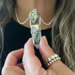 Talismán artesanal con pirita, cuarzo cristal y cuarzo rosa en plata 950 hecho a mano - Pilar Segura Orfebre