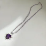 Collar artesanal único con colgante corazón de amatista y cadena de amatistas naturales plata 950 Chile