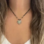 Collar de pirita natural y turmalina negra con colgante corazón en plata 950 - Pilar Segura Orfebre