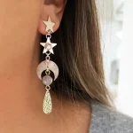 Aros de plata 950 con luna martillada, piedra luna iridiscente y cristal Swarovski hecho a mano Chile